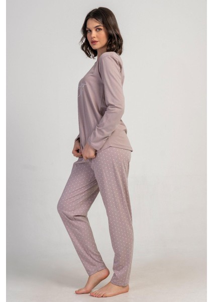 Kadın Açık Kahve Renk Uzun Kollu Bisiklet Yaka Baskılı Üst Puantiyeli Alt Pijama Takımı C9T0N0305 modelleri