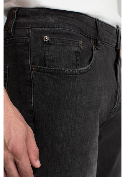 Saf Pamuk Slim Fit Siyah Denim Pantolon indirimleri