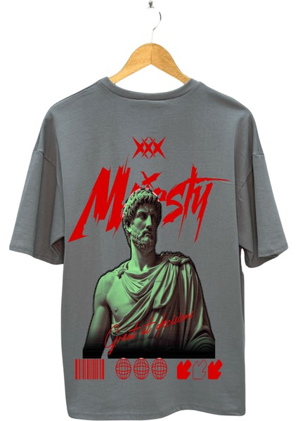 Majesty Reign T-Shirt