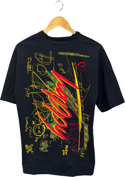 Happy Graffi̇ti̇ T-Shi̇rt