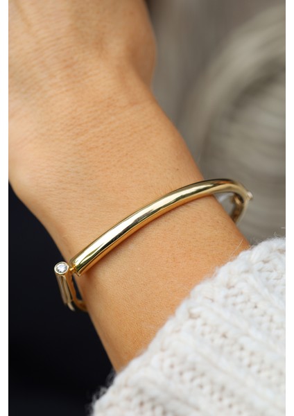 14 Ayar Altın Cetaş Tek Taş Detaylı Rose Geometrik Kelepçe modelleri