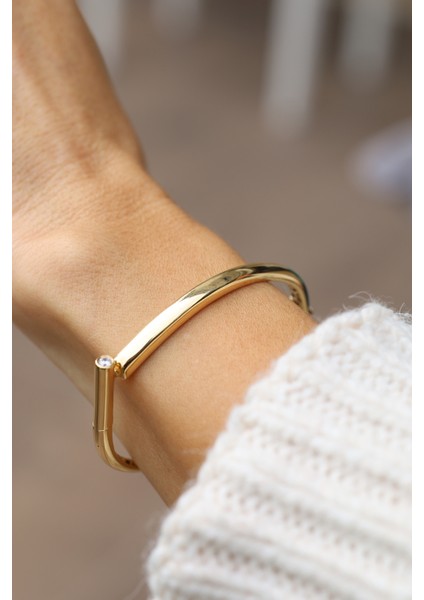 14 Ayar Altın Cetaş Tek Taş Detaylı Rose Geometrik Kelepçe fırsatları