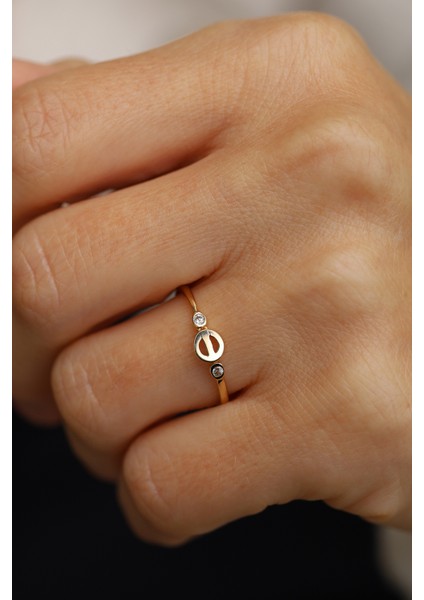 14 Ayar Altın Taşlı Küçük Vida Obje Yüzük