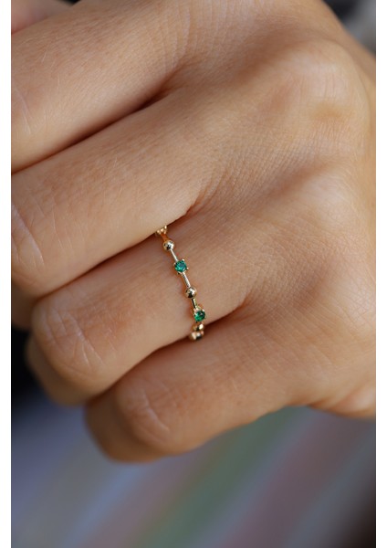 14 Ayar Altın Yeşil Taş ve Top Detaylı Örüntü Yüzük fiyatları