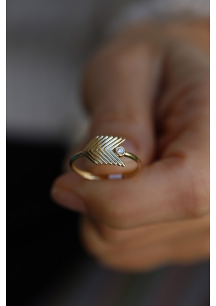 14 Ayar Altın Tek Taş Detaylı Iç Içe Başak Yüzük indirimleri