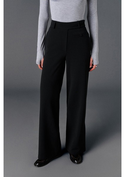 Cep Detaylı Casual Kumaş Pantolon modelleri