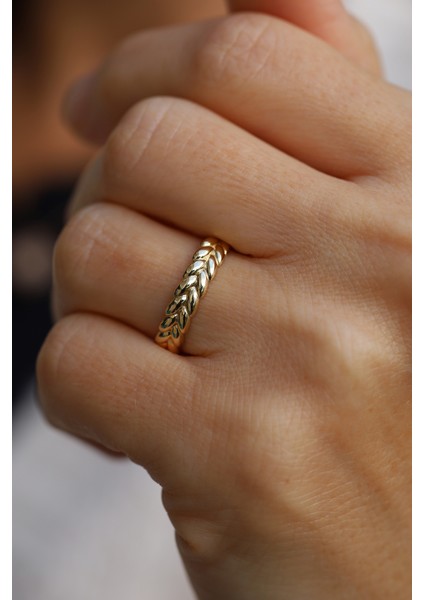 14 Ayar Altın Cilalı Yüzey Başak Yüzük