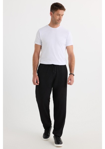 Erkek Standart Fit Normal Kesim Beli Bağcıklı Geniş Paça Siyah Pantolon