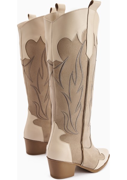 Kadın Topuklu Western Çizme Bej Süet Deri Detaylı Şık Tasarım 6 cm Topuk Yüksekliği indirimleri