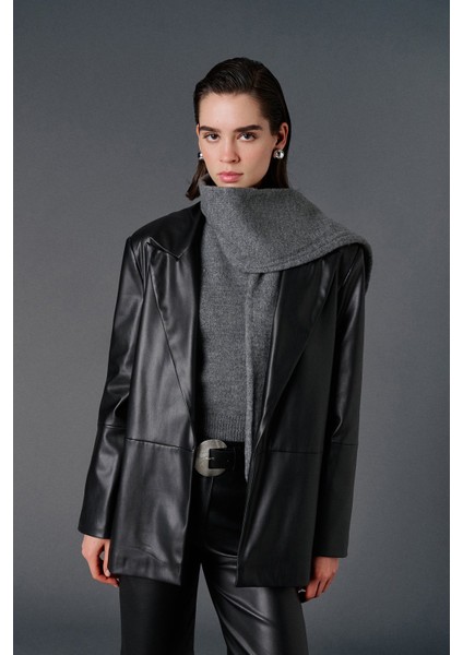 Şal Yaka Asimetrik Kazak