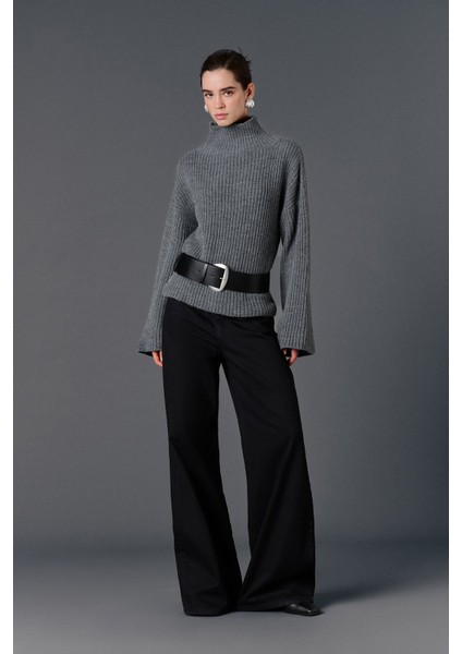 Balıkçı Yaka Oversize Kazak fiyatları