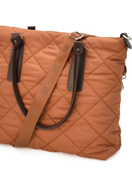 Puf Kapitone Dikişli Kadın Omuz Çantası – Günlük Kullanıma Uygun Modern Tasarım ELA09753 indirimleri