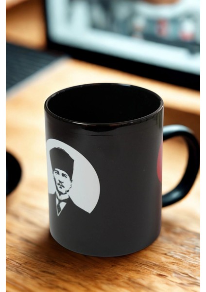 Atatürk Sevgisiyle Siyah Porselen Kupa, Özel Tasarım Portre Kalpli Baskılı 330 ml fırsatları
