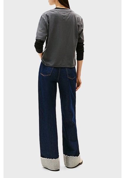 Leopar Logolu Pamuklu Boxy Fit Bisiklet Yaka T Shirt Bayan T Shirt DW0DW21957 Bds modelleri