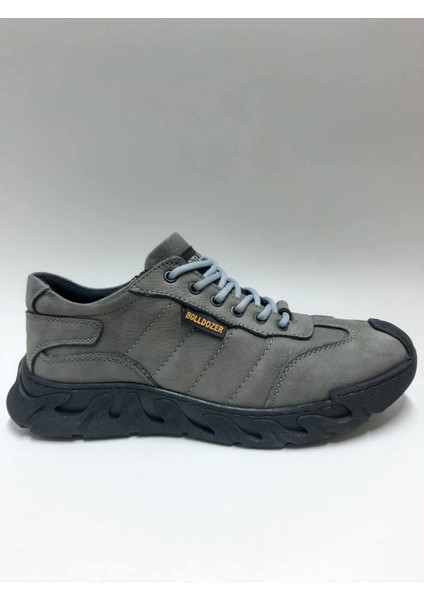 Hakiki Deri Gri Renk Nubuk Bağcıklı Rahat Esnek Kauçuk Tabanlı Dar Kalıp Kışlık Erkek Ayakkabı C-2424004156BULL