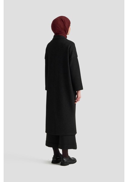 Süs Fermuar Detaylı Simli Fitilli Hırka Siyah 25KT532 indirimleri