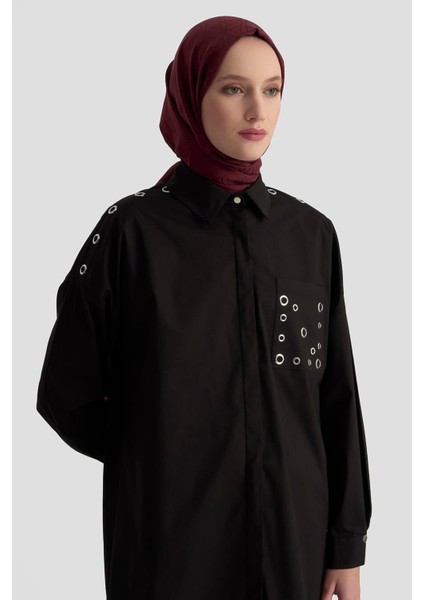 Gizli Düğmeli Kuşgözü Detaylı Gömlek Siyah 25KT420