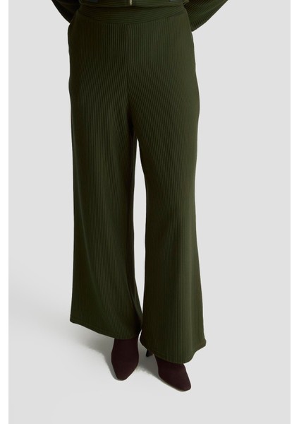 Deri Detaylı Fitilli Pantolonlu Ikili Takım Haki 25KT649 fırsatları