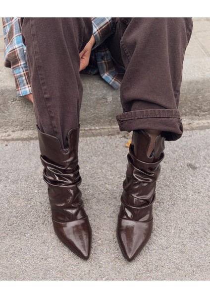 Corlin Kadın Topuklu Körüklü Bot Acıkahve Kırışık Rugan fırsatları