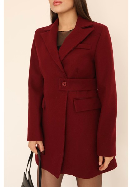 Kadın Bordo Yandan Kemer Detaylı Kaşe Kaban