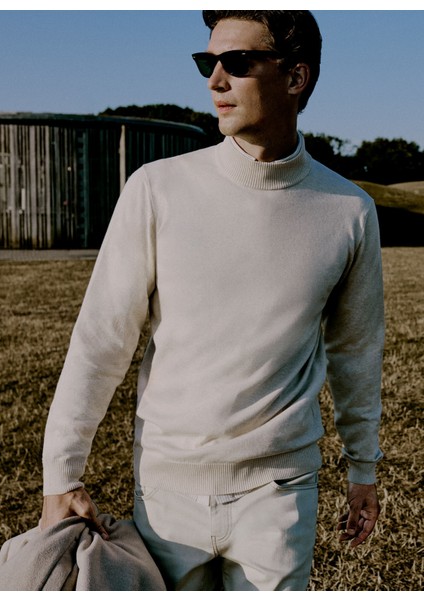 Yarım Balıkçı Yaka Standart Bej Erkek Kazak ACE043261438_BEJ