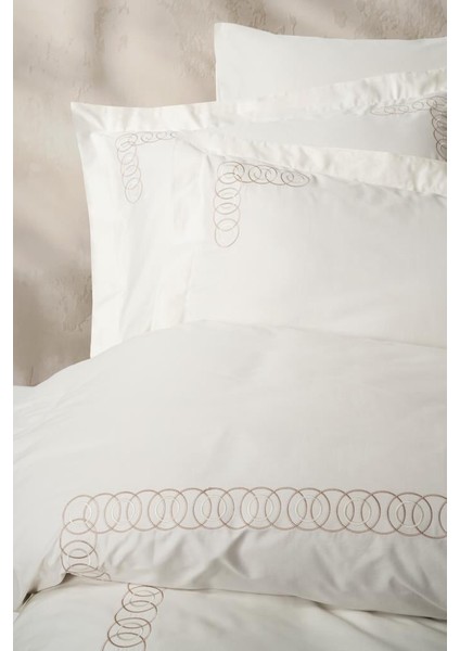 Nakışlı Çift Kişilik Saten Nev Takımı Riley Ekru fiyatları