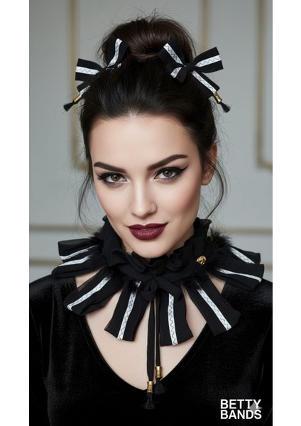 Kadın Siyah Fırfırlı Choker Kolye – Şerit ve Püskül Detaylı Trend Boyun Aksesuarı
