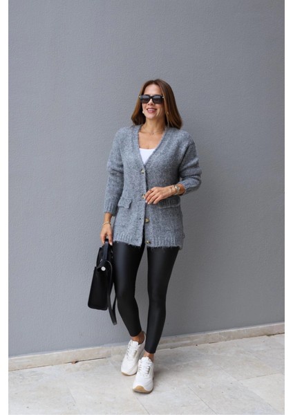 Siyah Mat Deri Tayt fırsatları