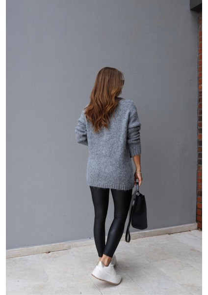 Siyah Mat Deri Tayt indirimleri