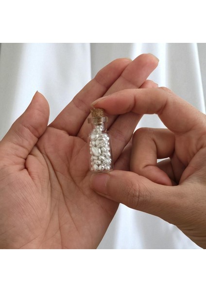 20 Gram 999 Ayar Gümüşten Üretilmiş Şeffaf Cam Şişede Sunulan Özel Granül Gümüş HEDIYESI-552 fırsatları