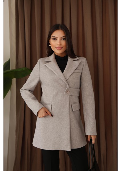 Kadın Gri Yandan Kemer Detaylı Kaşe Kaban