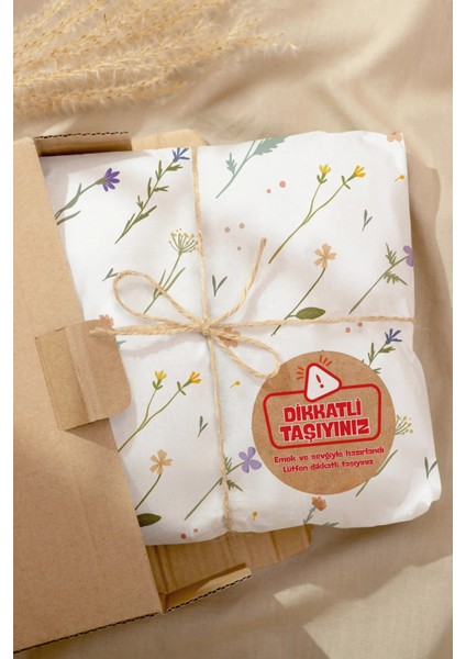 Dikkatli Taşıyınız Yazılı Sticker Paketleme Kargo Ambalaj Etiketi - 4X4CM 70 Adet (Kopya) modelleri