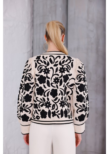 Nakış Işleme Tasarım Astarlı Ceket fiyatları