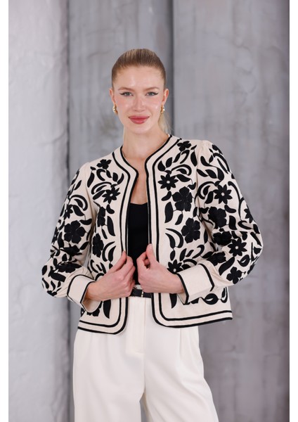 Nakış Işleme Tasarım Astarlı Ceket modelleri