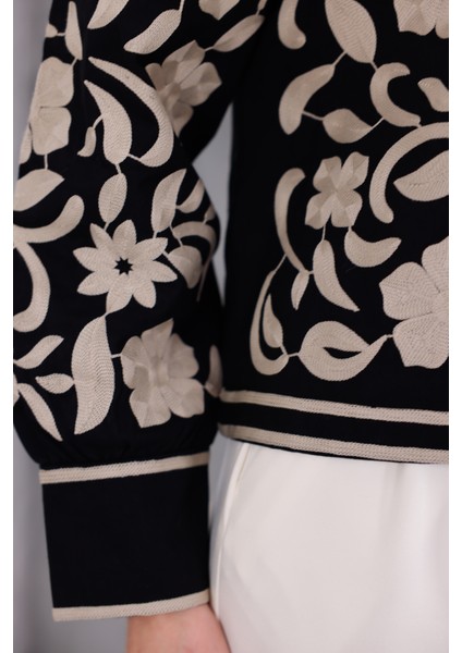 Nakış Işleme Tasarım Astarlı Ceket modelleri