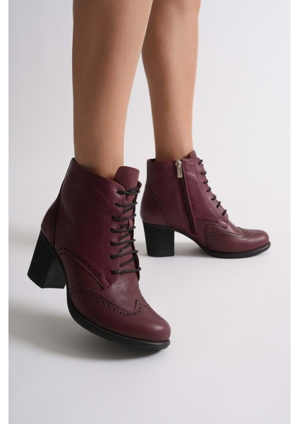 Kadın Hakiki Deri Lazer Detaylı Bağcıklı Bot - Bordo