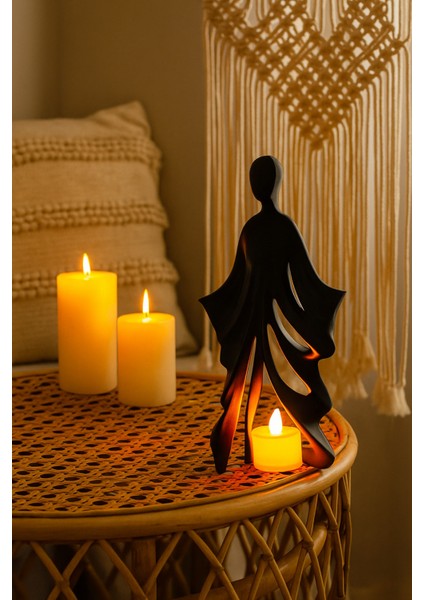 Kadın Figürlü Dekoratif Mumluk, Güç ve Zarafeti Simgeleyen Bohem Tasarım, Reçine, Ev Ofis Dekoru