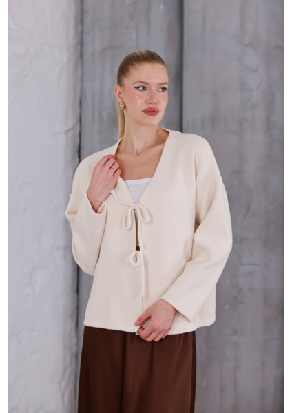 Bağlama Detaylı Dokulu Triko Hırka modelleri