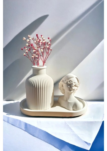 Dekoratif Kadın Figür Mini Kuru Çiçek Vazosu Set Stand Dahildir modelleri