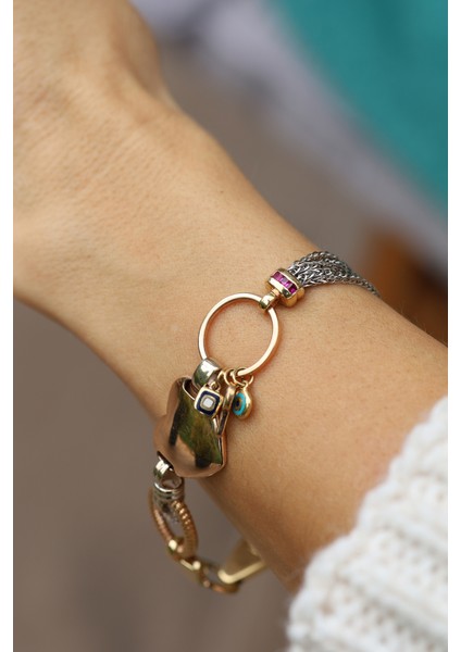 14 Ayar Altın Cetaş Kalp ve Charm Detaylı Tasarım Bileklik fırsatları