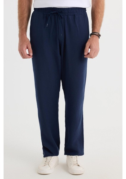 Erkek Standart Fit Normal Kesim Beli Bağcıklı Geniş Paça Lacivert Pantolon