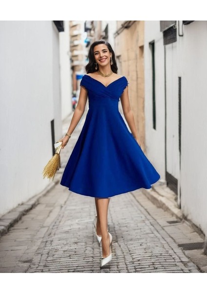 Kadın Kısa Kollu Kruvaze Yaka Eteği Volanlı Krep Elbise modelleri