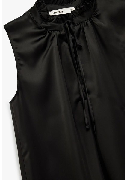 Bağlama Detaylı Dik Fırfırlı Yaka Kolsuz Gömlek (Aw 25) modelleri