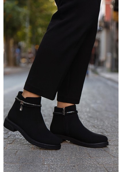 Kadın Cilt ve Nubuk Aksesuar Detaylı Fermuarlı Rahat Kışlık Bot Kaymaz Taban H01 modelleri
