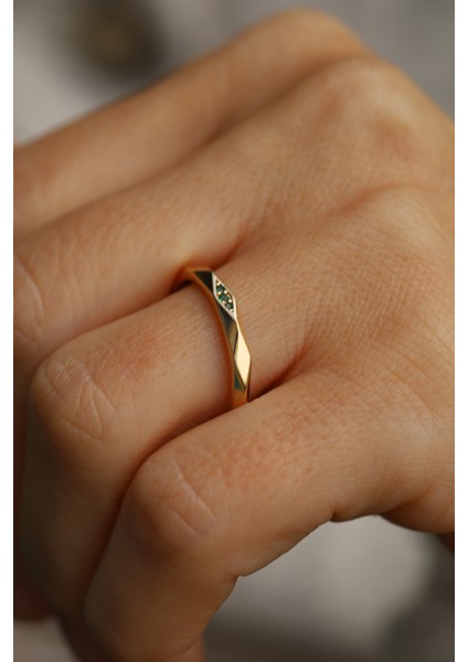 14 Ayar Altın Yeşil Taş Modern Günlük Yüzük modelleri