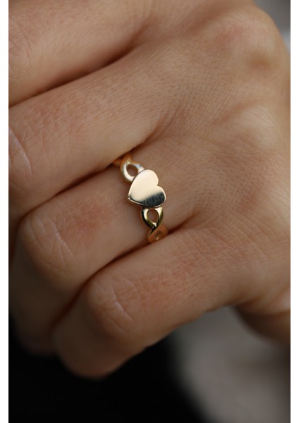 14 Ayar Altın Kolu Sonsuzluk Detaylı Kalp Objeli Yüzük