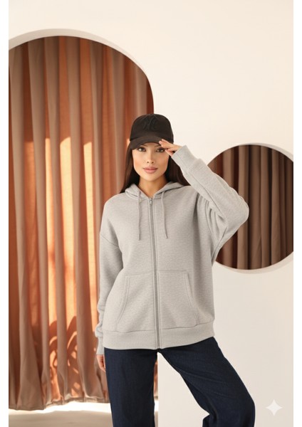 Gri Oversize Içi Polar ve Fermuar Detaylı Kapüşonlu Kadın Sweatshirt fiyatları