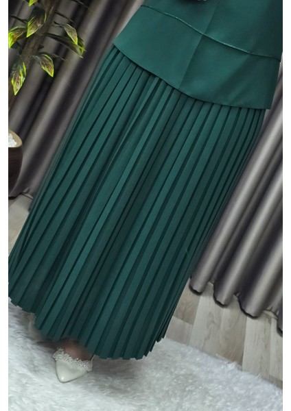 Kadın Tesettür Giyim Büyük Beden Krep Etekli Takım modelleri