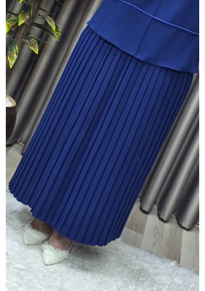 Kadın Tesettür Giyim Büyük Beden Krep Etekli Takım modelleri