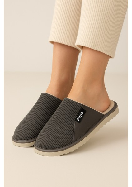 AR-060 Unisex Kadife Kumaş Içi Kürklü Kışlık Ev Terliği modelleri